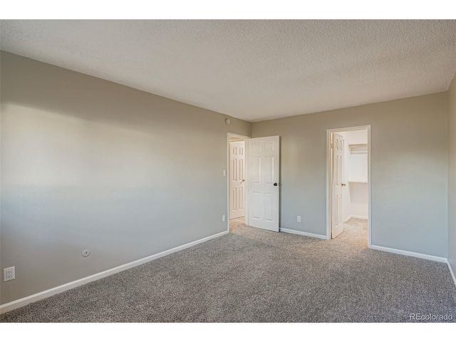 140 E Highline Cir 105, Centennial, CO 80122