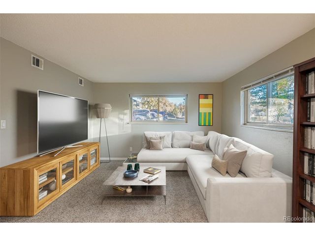 140 E Highline Cir 105, Centennial, CO 80122