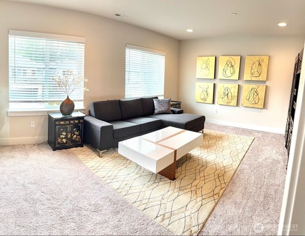 14 153rd Street SW, Lynnwood, WA 98087