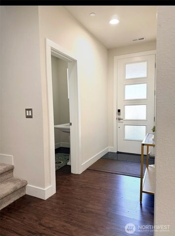 14 153rd Street SW, Lynnwood, WA 98087