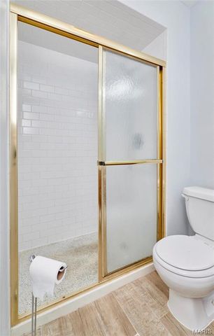 815 Montmartre Court, St Louis, MO 63141