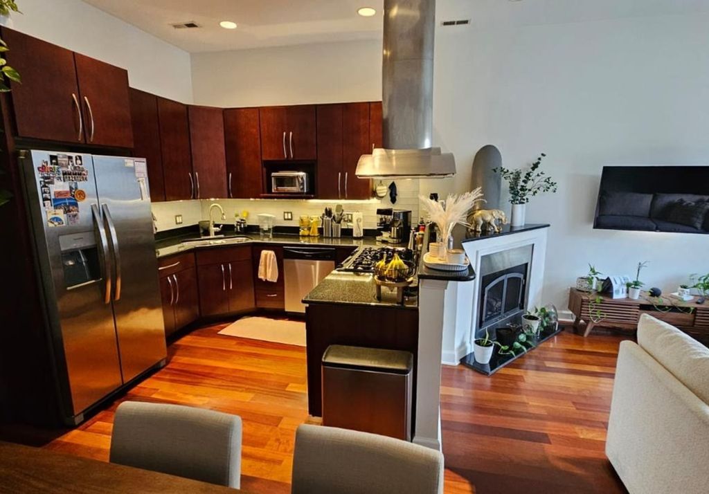 1454 W Blackhawk Street 1, Chicago, IL 60642 — photo 5