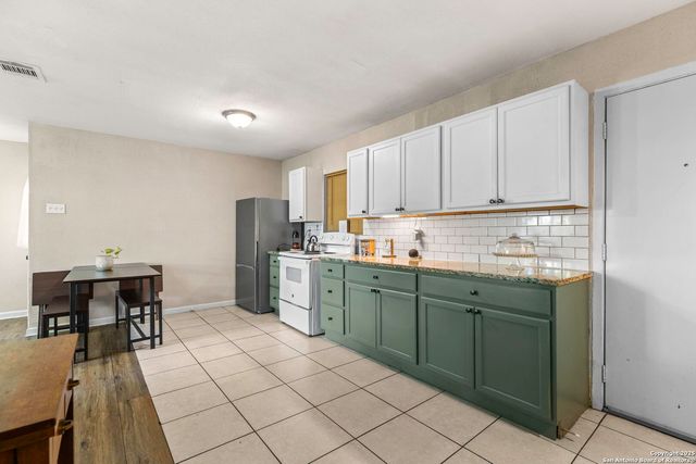 2038 Springvale, San Antonio, TX 78227