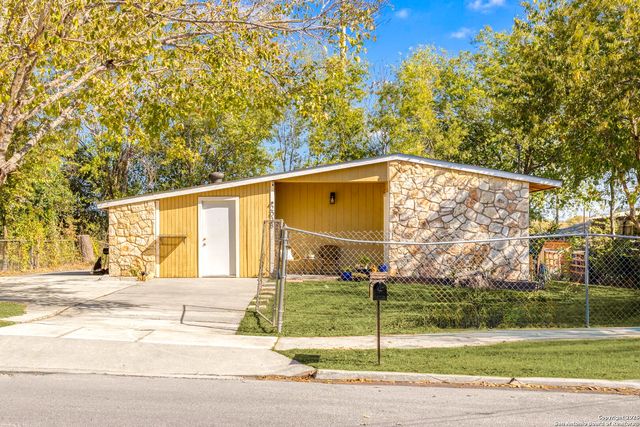 2038 Springvale, San Antonio, TX 78227