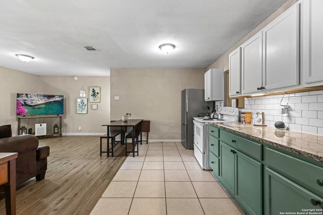 2038 Springvale, San Antonio, TX 78227