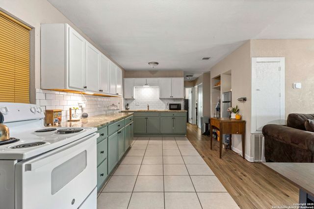 2038 Springvale, San Antonio, TX 78227