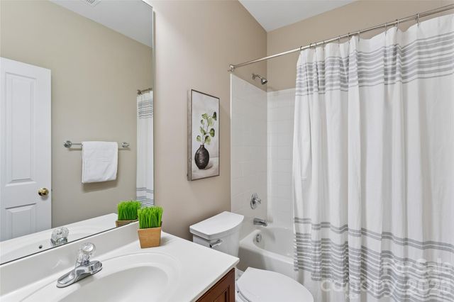 10208 Tolleson Avenue, Charlotte, NC 28277