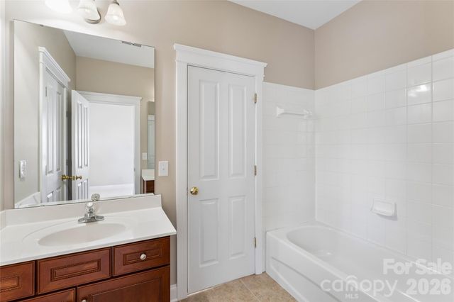10208 Tolleson Avenue, Charlotte, NC 28277