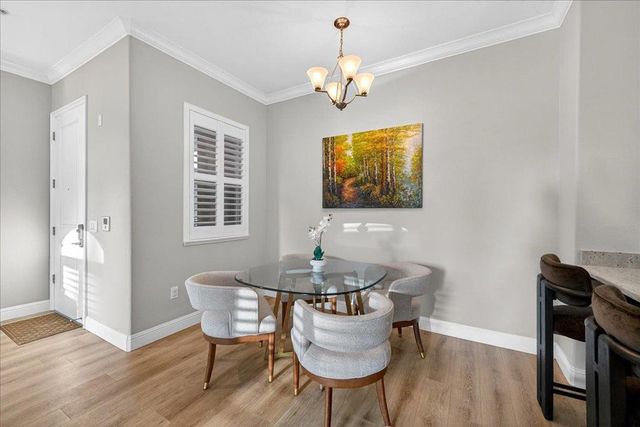 538 S Mathilda Avenue 301, Sunnyvale, CA 94086