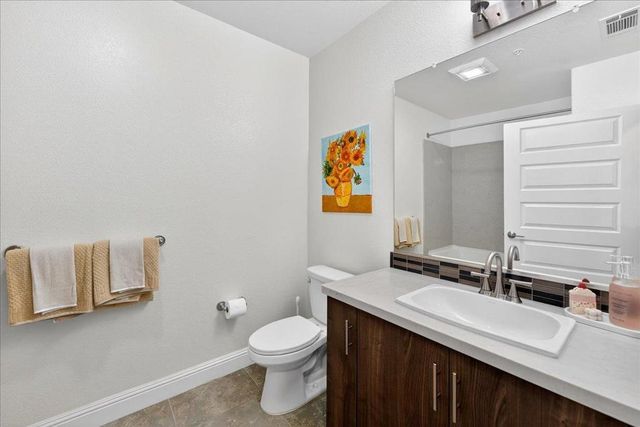 538 S Mathilda Avenue 301, Sunnyvale, CA 94086