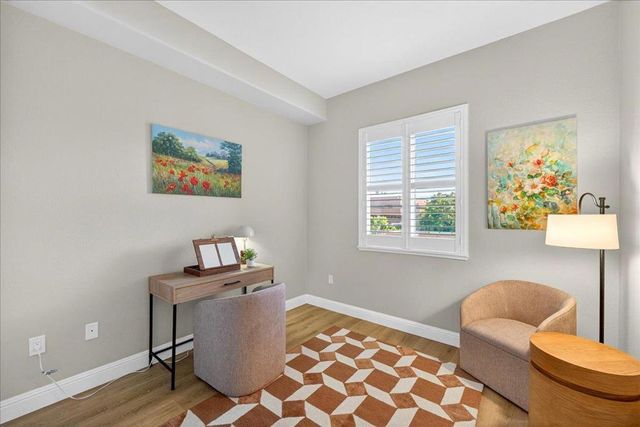 538 S Mathilda Avenue 301, Sunnyvale, CA 94086