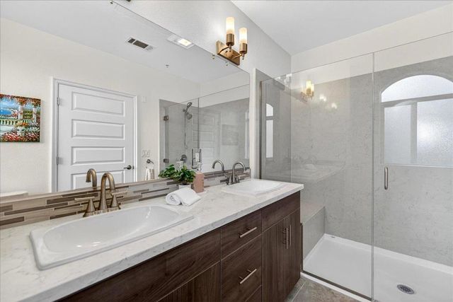 538 S Mathilda Avenue 301, Sunnyvale, CA 94086