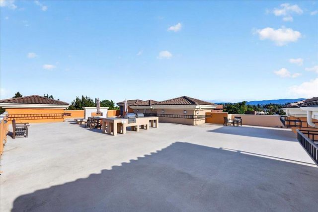 538 S Mathilda Avenue 301, Sunnyvale, CA 94086