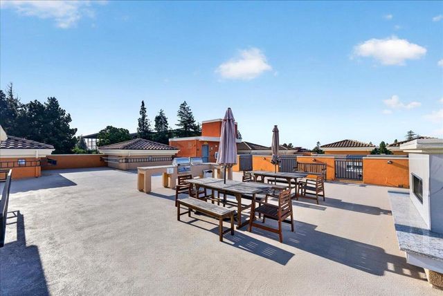 538 S Mathilda Avenue 301, Sunnyvale, CA 94086