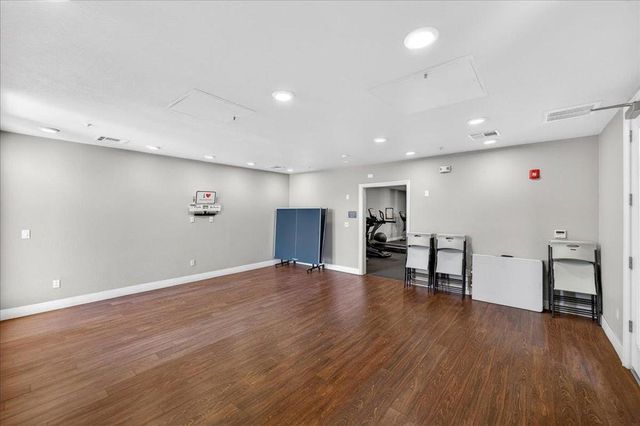 538 S Mathilda Avenue 301, Sunnyvale, CA 94086