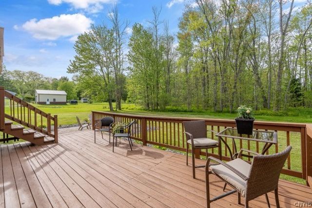 112 County Route 42, Minetto, NY 13126