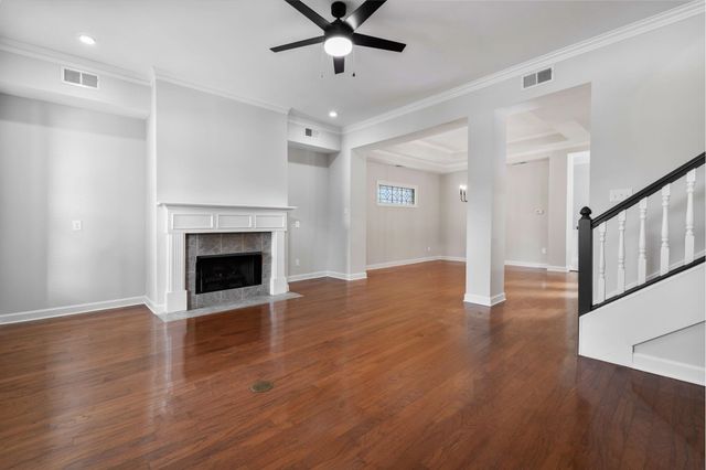 1206 CHAPEL PARK BLVD, Cordova, TN 38016