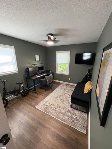 129 Highland Drive, Duncan, SC 29334