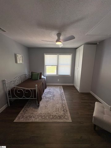 129 Highland Drive, Duncan, SC 29334