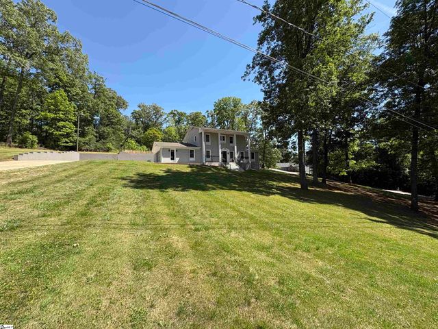 129 Highland Drive, Duncan, SC 29334