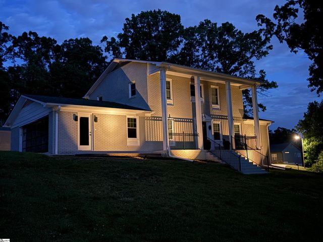129 Highland Drive, Duncan, SC 29334