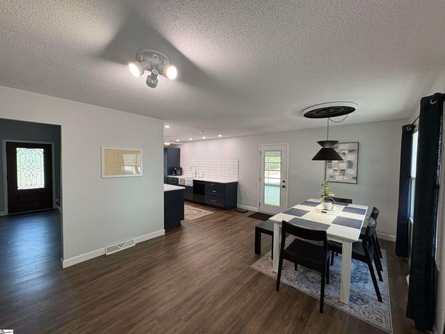 129 Highland Drive, Duncan, SC 29334