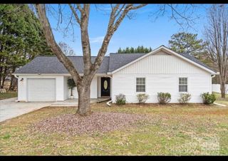 4521 Regal Oaks Road, Gastonia, NC 28056