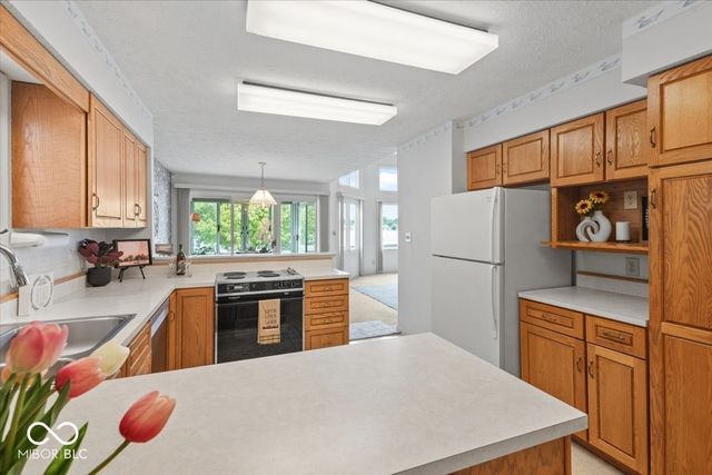 3558 Clearwater Circle, Indianapolis, IN 46240