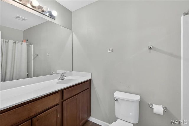 618 Palisades Drive, St Charles, MO 63301