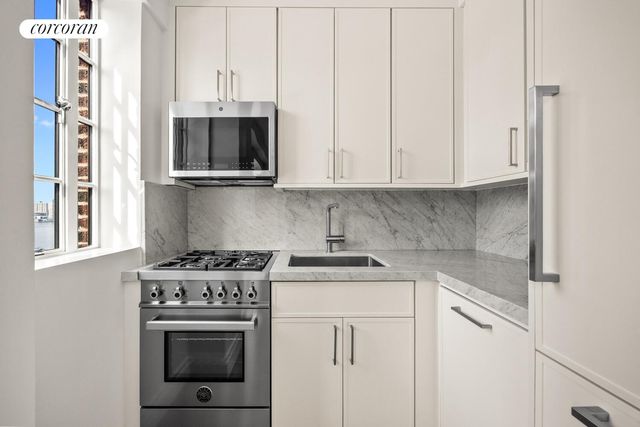 230 Riverside Dr Apt 15K, New York City, NY 10025