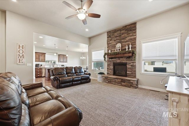 9508 W Ringle Creek St, Star, ID 83669