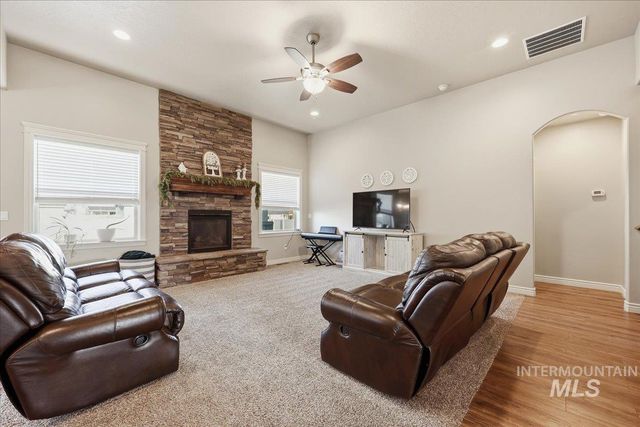 9508 W Ringle Creek St, Star, ID 83669