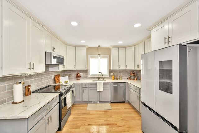 334 Winter St, Brockton, MA 02302