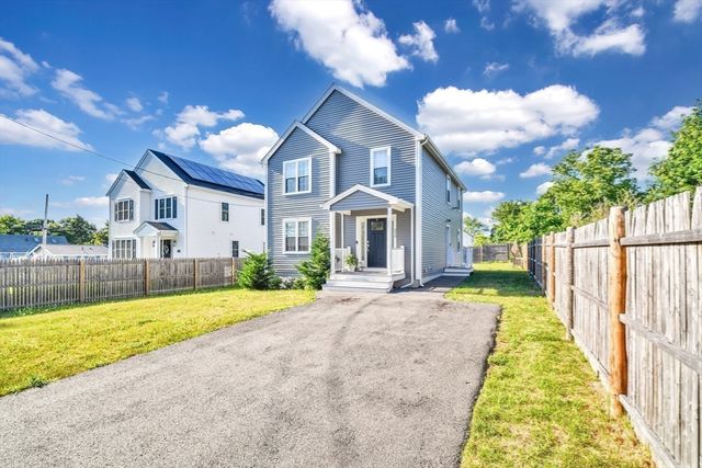 334 Winter St, Brockton, MA 02302