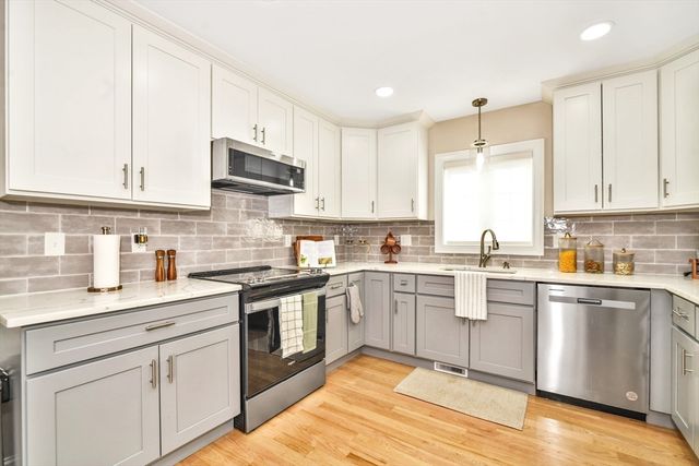 334 Winter St, Brockton, MA 02302