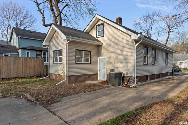 2811 N WISCONSIN Avenue, Peoria, IL 61603