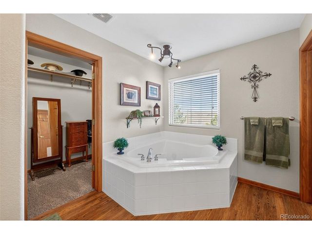 45035 Antler Cir, Elizabeth, CO 80107