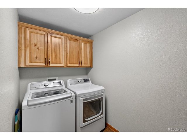 45035 Antler Cir, Elizabeth, CO 80107
