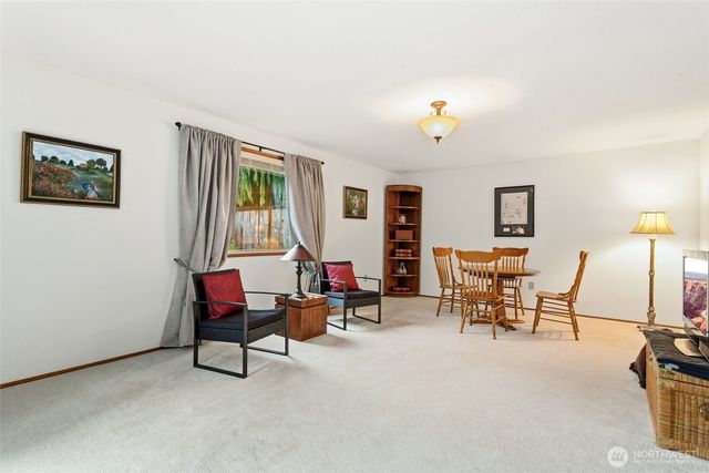 3104 Amhurst Street SE, Olympia, WA 98501