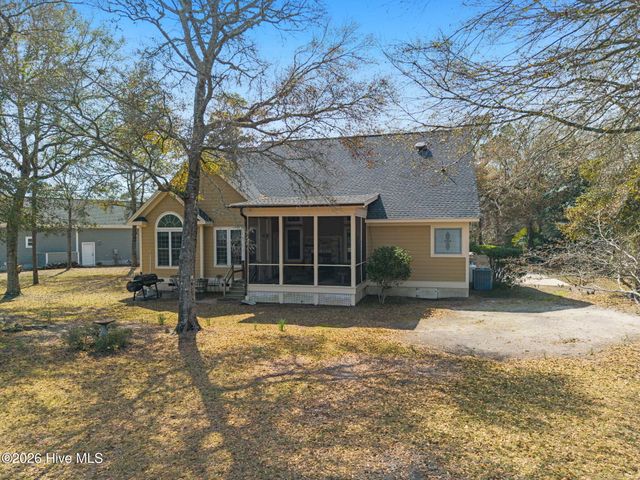 2066 Oyster Harbour Parkway SW, Supply, NC 28462