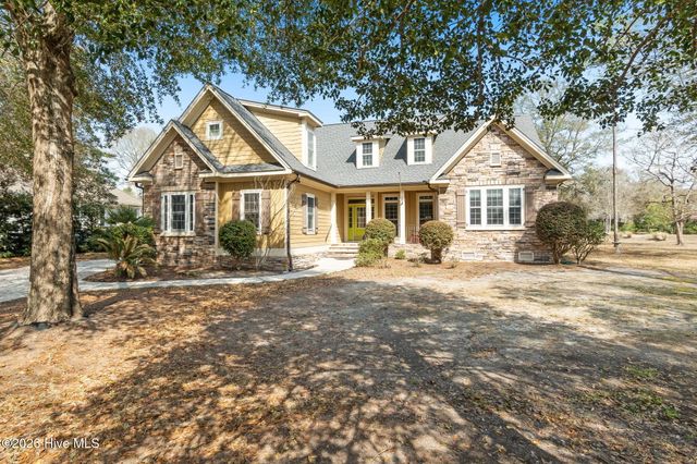 2066 Oyster Harbour Parkway SW, Supply, NC 28462
