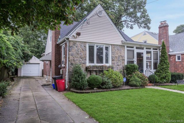 1624 Berkeley Avenue, North Baldwin, NY 11510