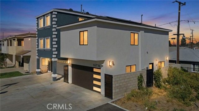 16736 Elmcroft Avenue, Cerritos, CA 90703