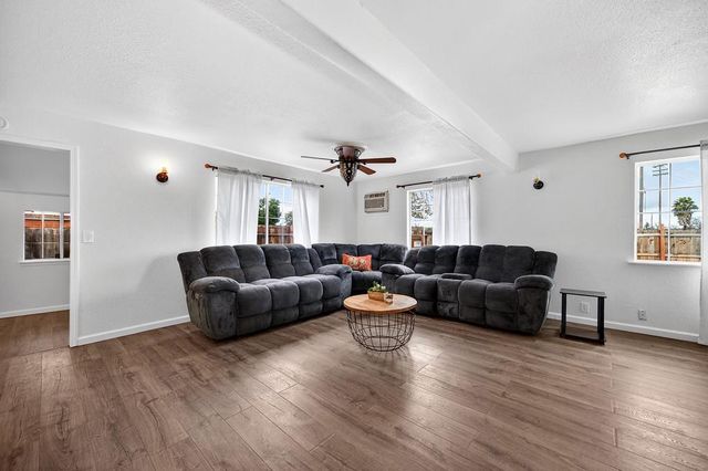 2741 Rice Ave, West Sacramento, CA 95691