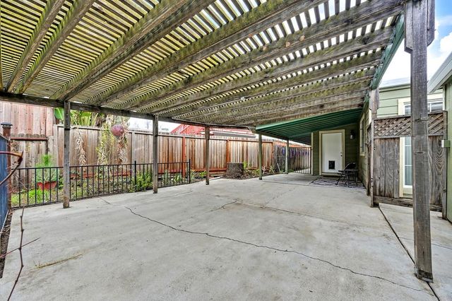 2741 Rice Ave, West Sacramento, CA 95691