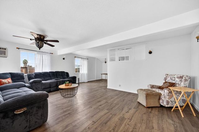 2741 Rice Ave, West Sacramento, CA 95691