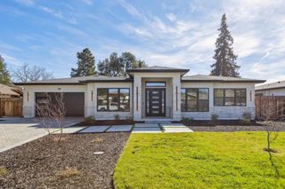 12584 Paseo Flores, Saratoga, CA 95070