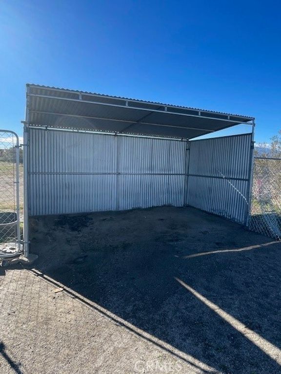 Image 26 of property listing at 14626 Monte Vista, Phelan, CA 92371