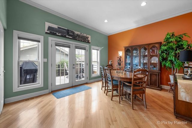 4906 N Kruger Avenue, Chicago, IL 60630