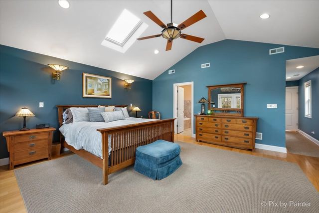 4906 N Kruger Avenue, Chicago, IL 60630